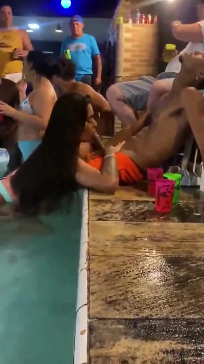 Mande esse video para sua amiga toscanilda