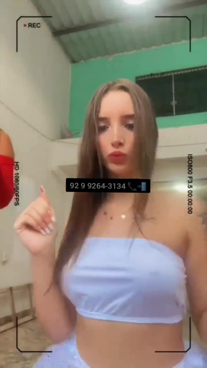 Raissa novinha biquinho do peito aceso na live Vem AMORE$ 92 9...
