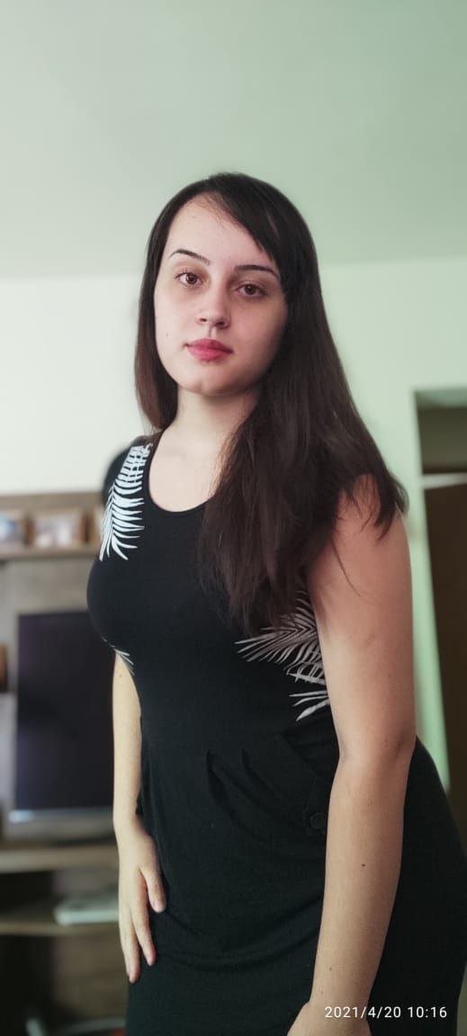 Amadora gostosa pelada em fotos intimas