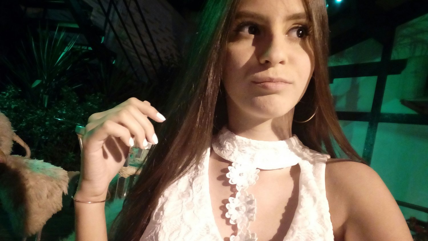 amadora mostrando o cuzinho