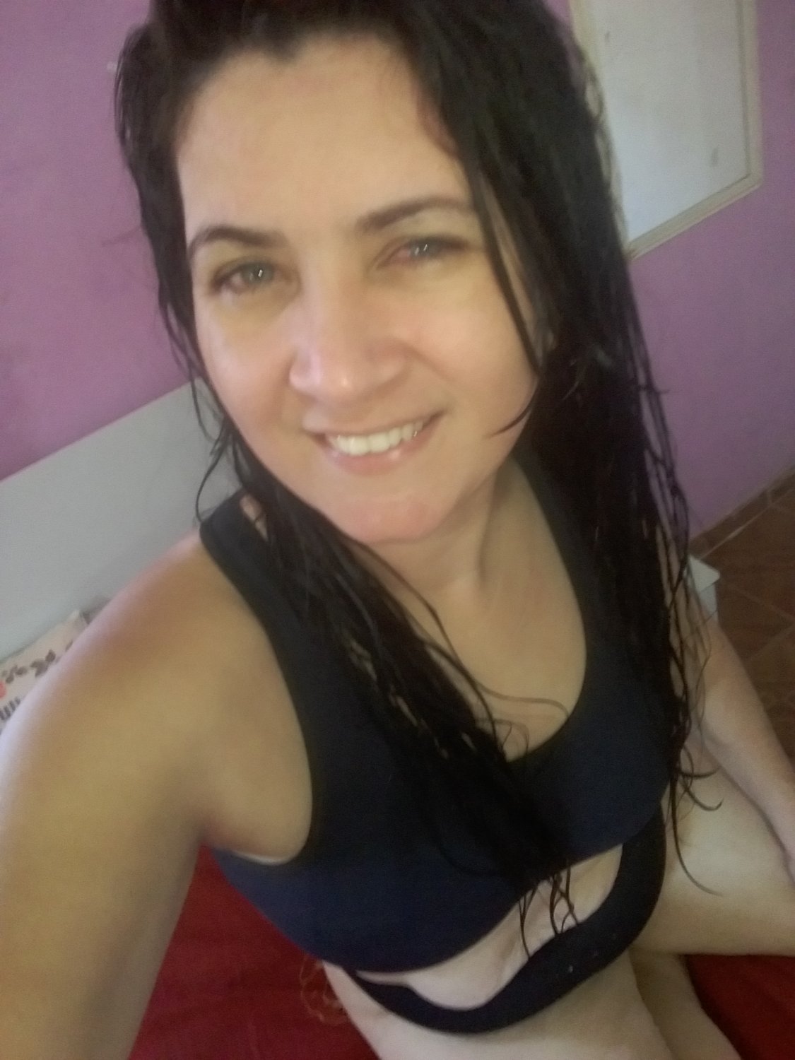 Andréia coroa puta bucetuda