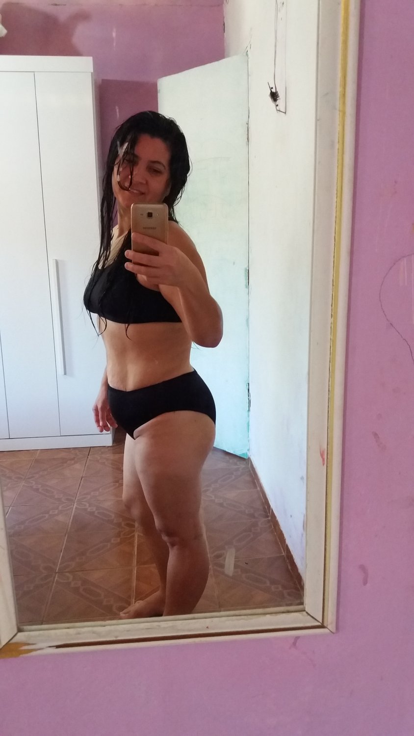 Andréia coroa puta bucetuda