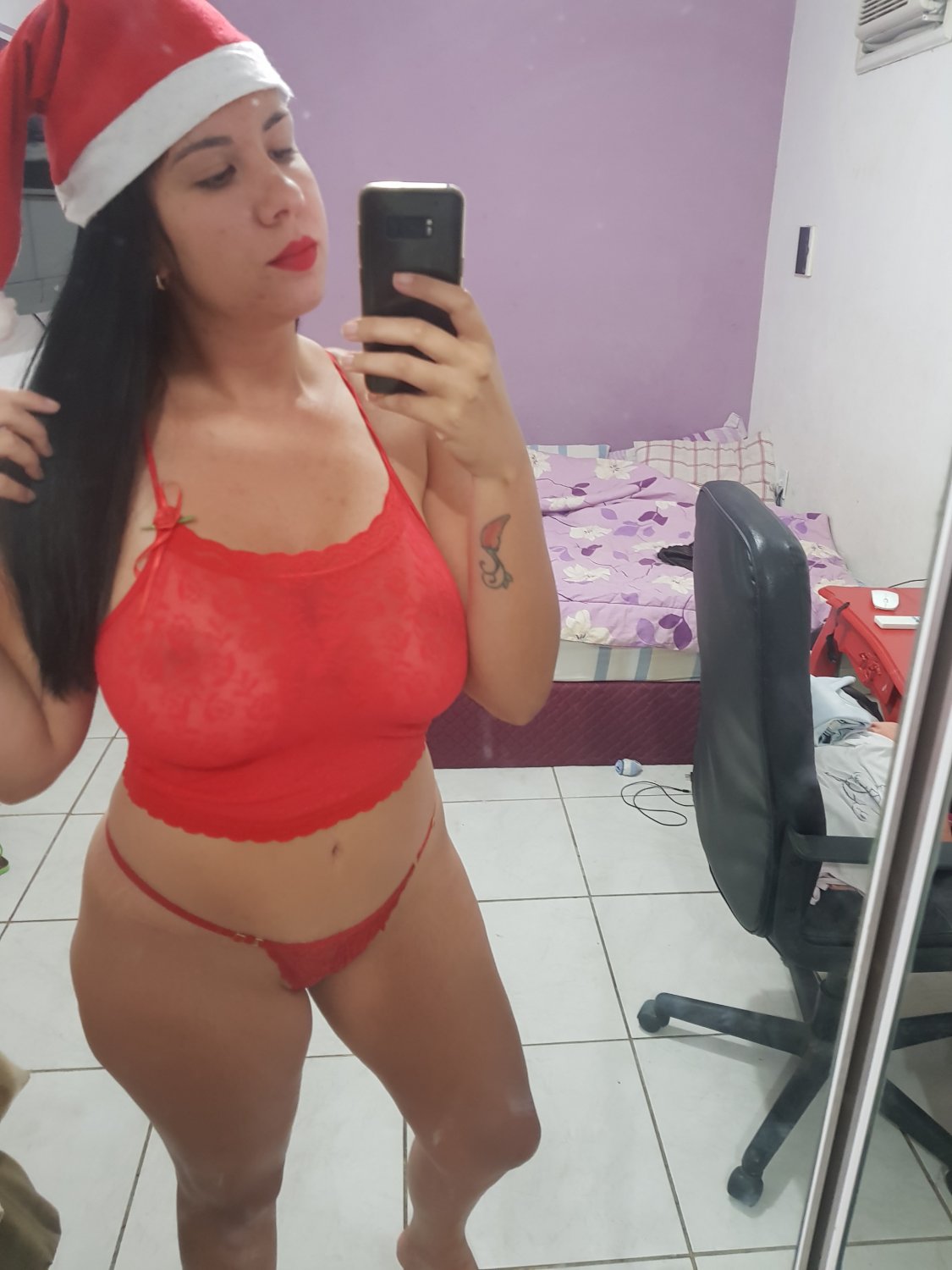 Cecília vazada