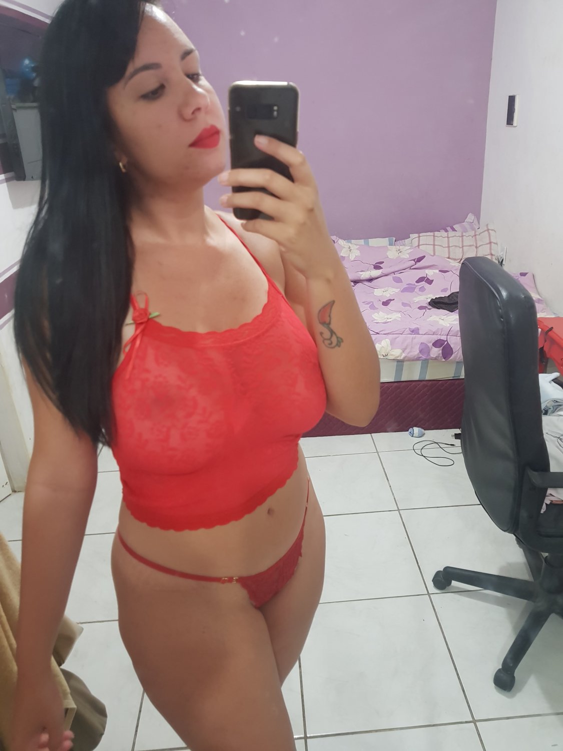 Cecília vazada