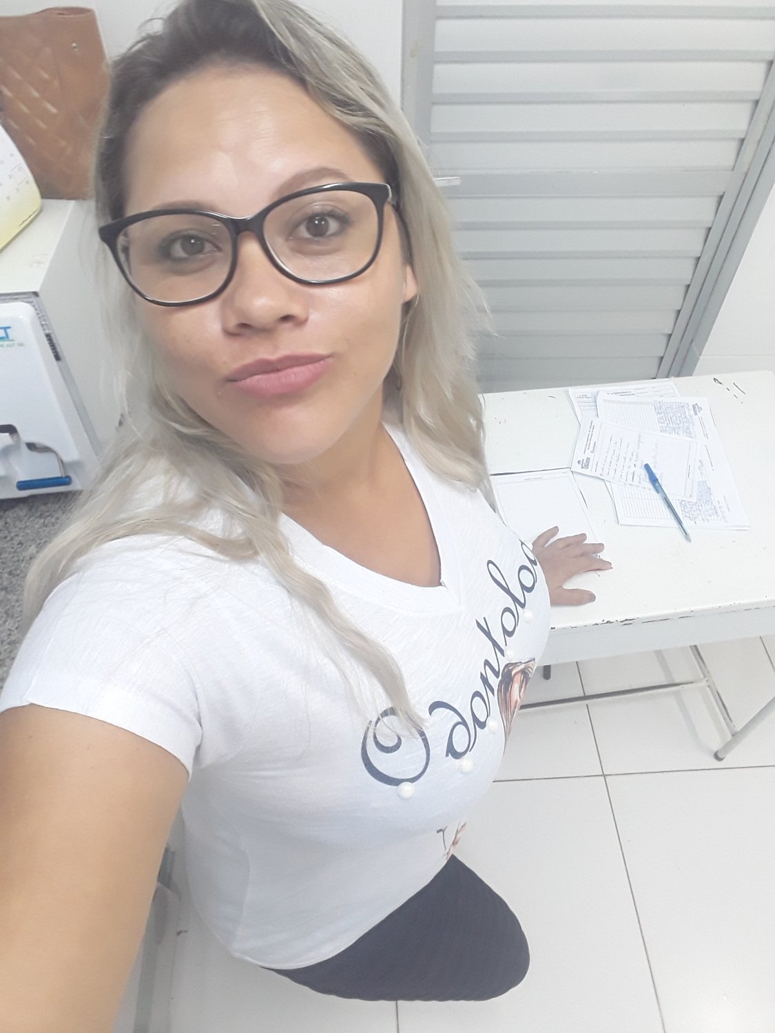 Cris sol outra loira puta que caiu na net