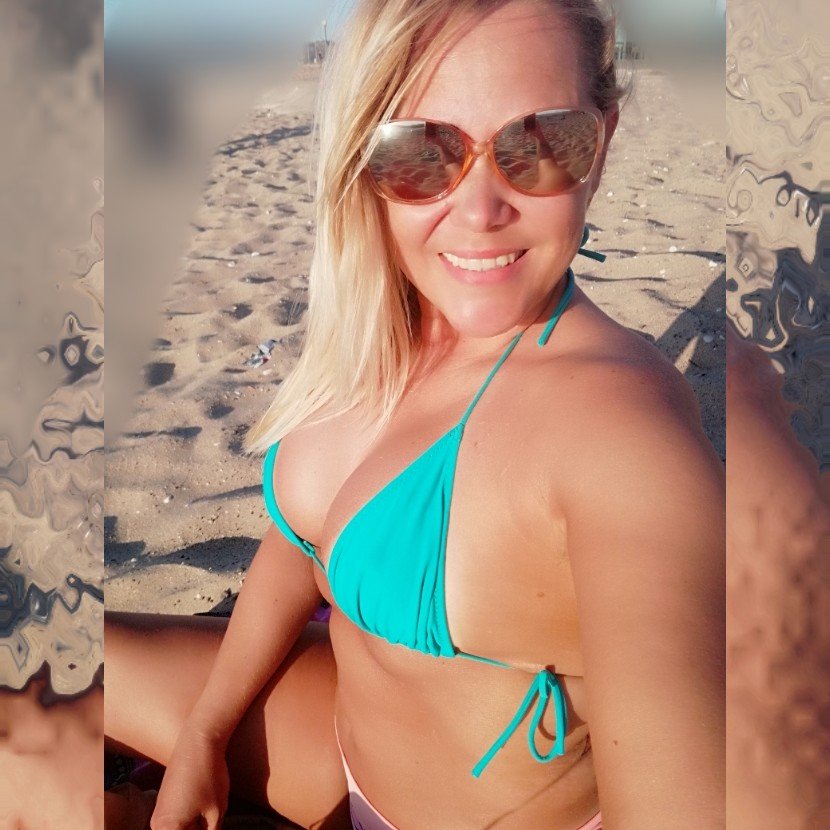 Cristiane coroa loira muito puta fez backup do Google fotos e vazou na net