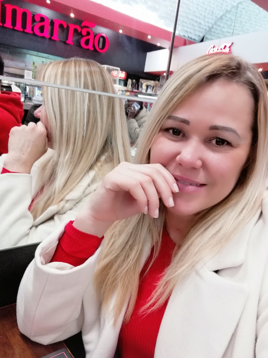 Cristiane coroa loira muito puta fez backup do Google fotos e vazou na net