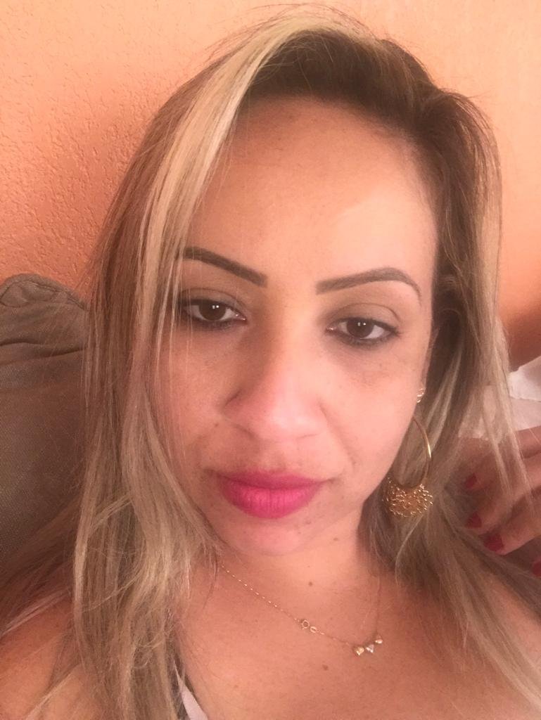 Esposa assanhada vazou na net