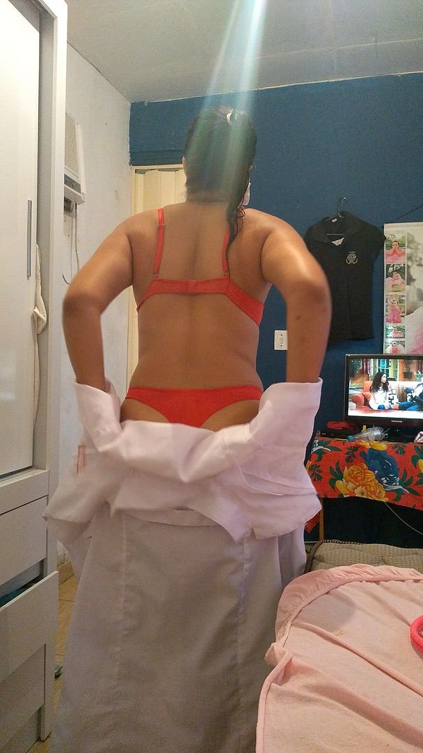 Esposa maravilhosa e safada. Que rabo!