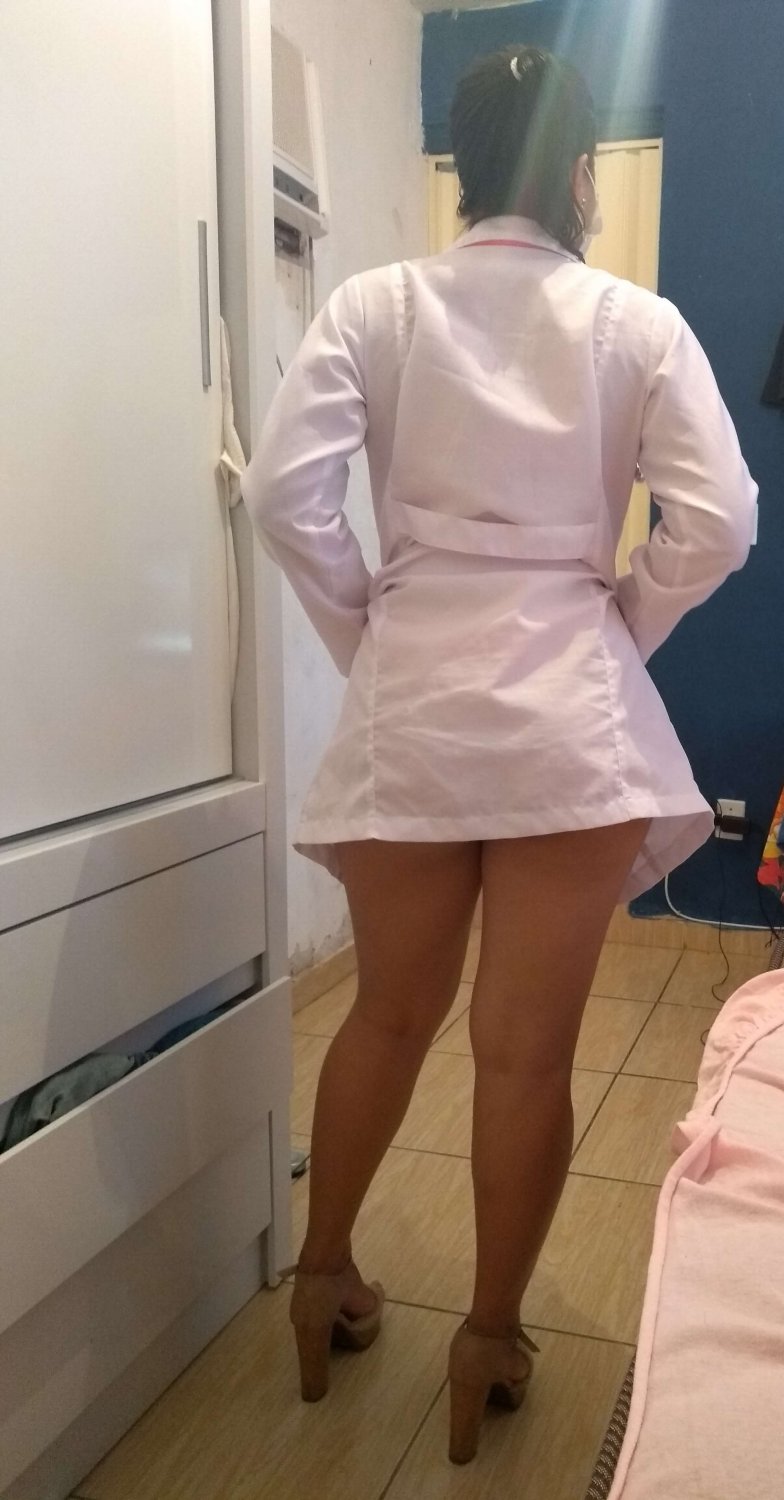 Esposa maravilhosa e safada. Que rabo!