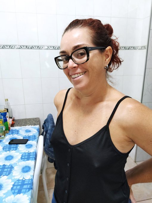 Júlia coroa submissa vazou na net
