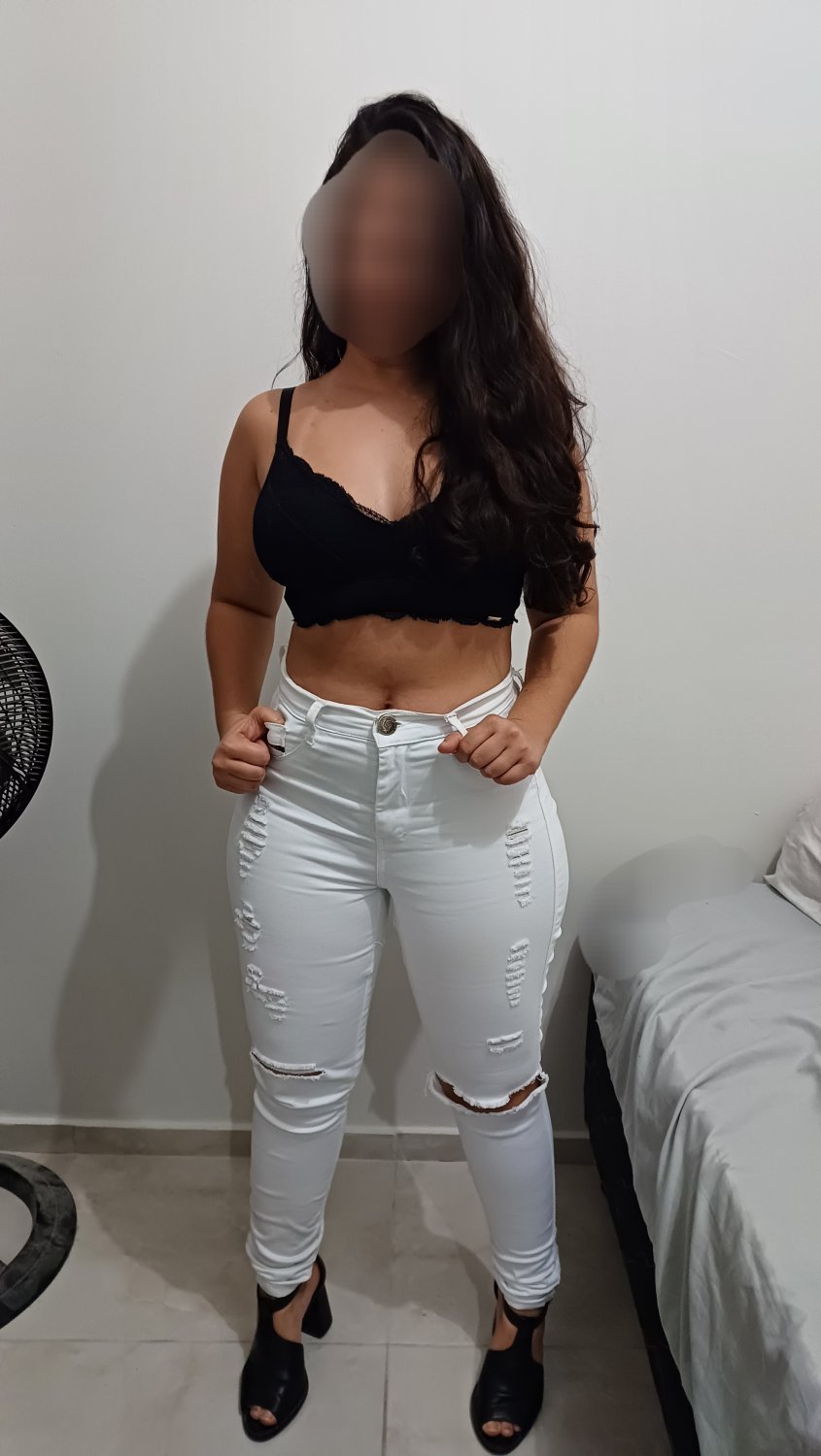 Karlinha Puta de Corno
