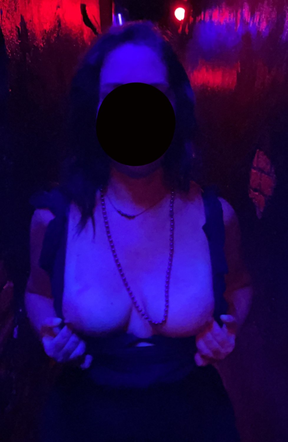 Minha esposa perfeita pelada