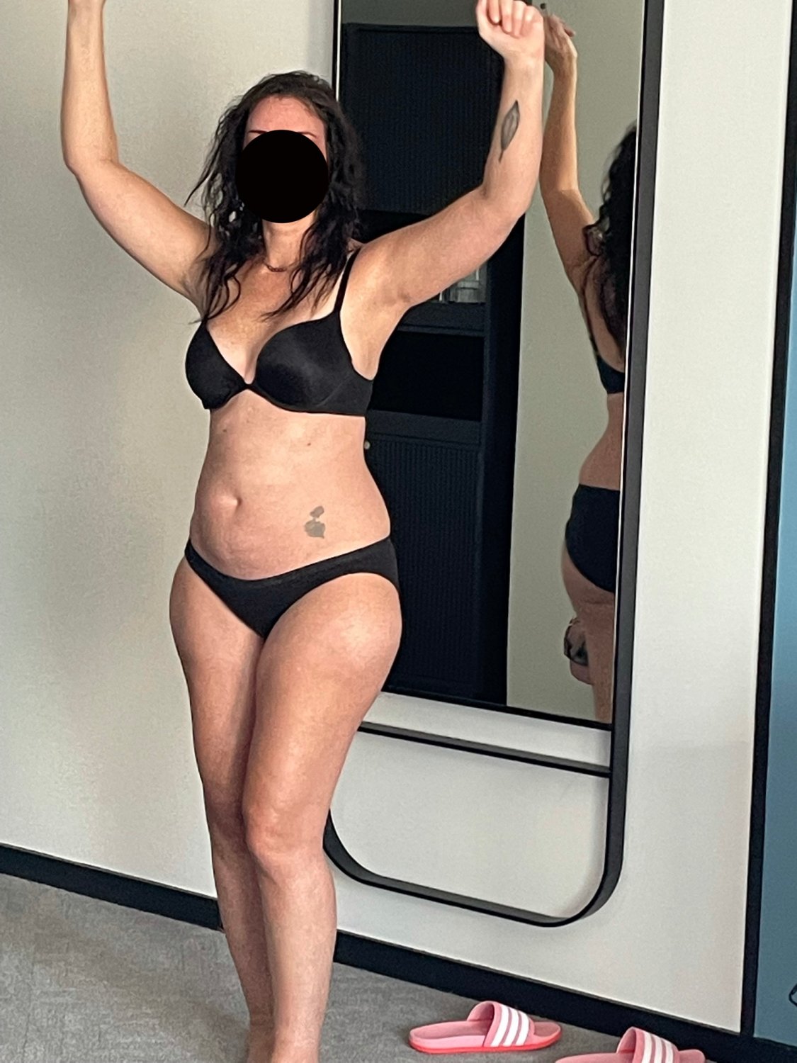 Minha esposa perfeita pelada
