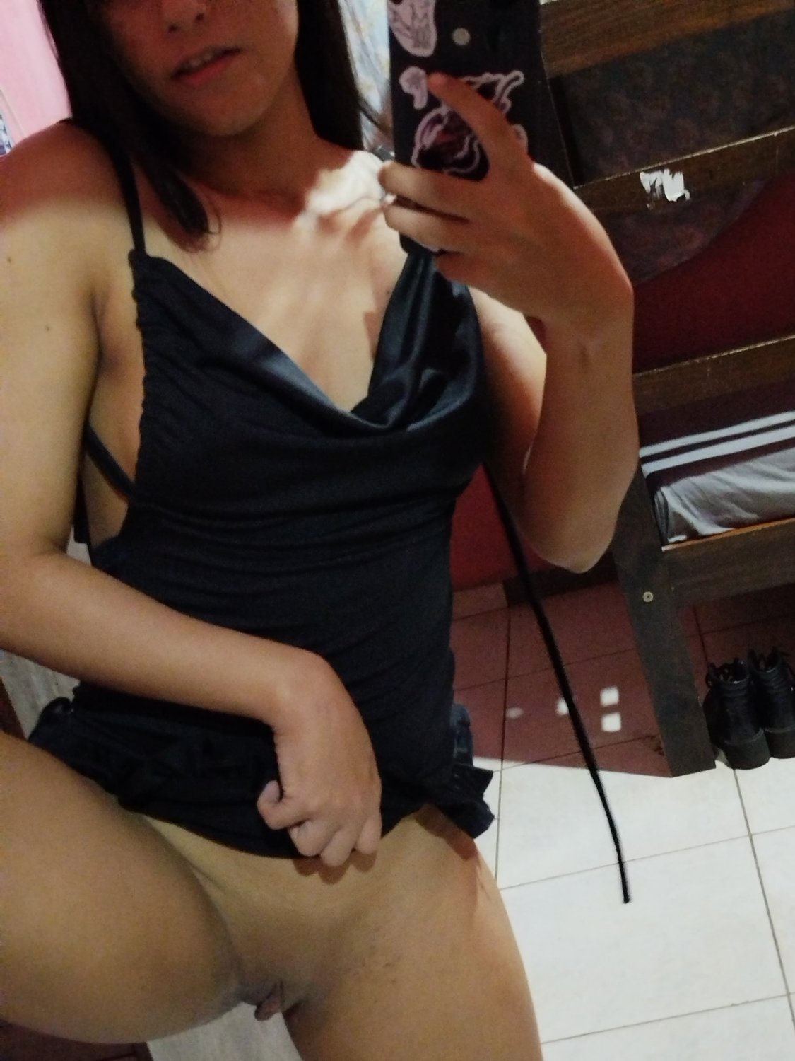 Ninfeta gostosa pelada caiu na net