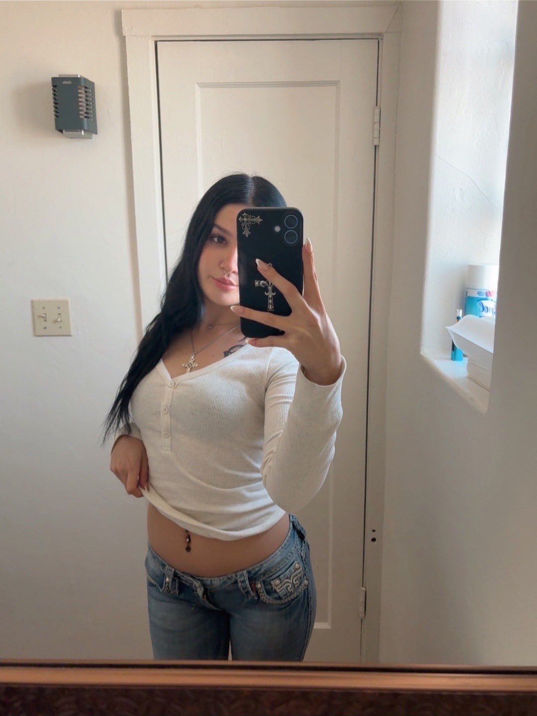 Novinha de 19 aninhos pelada