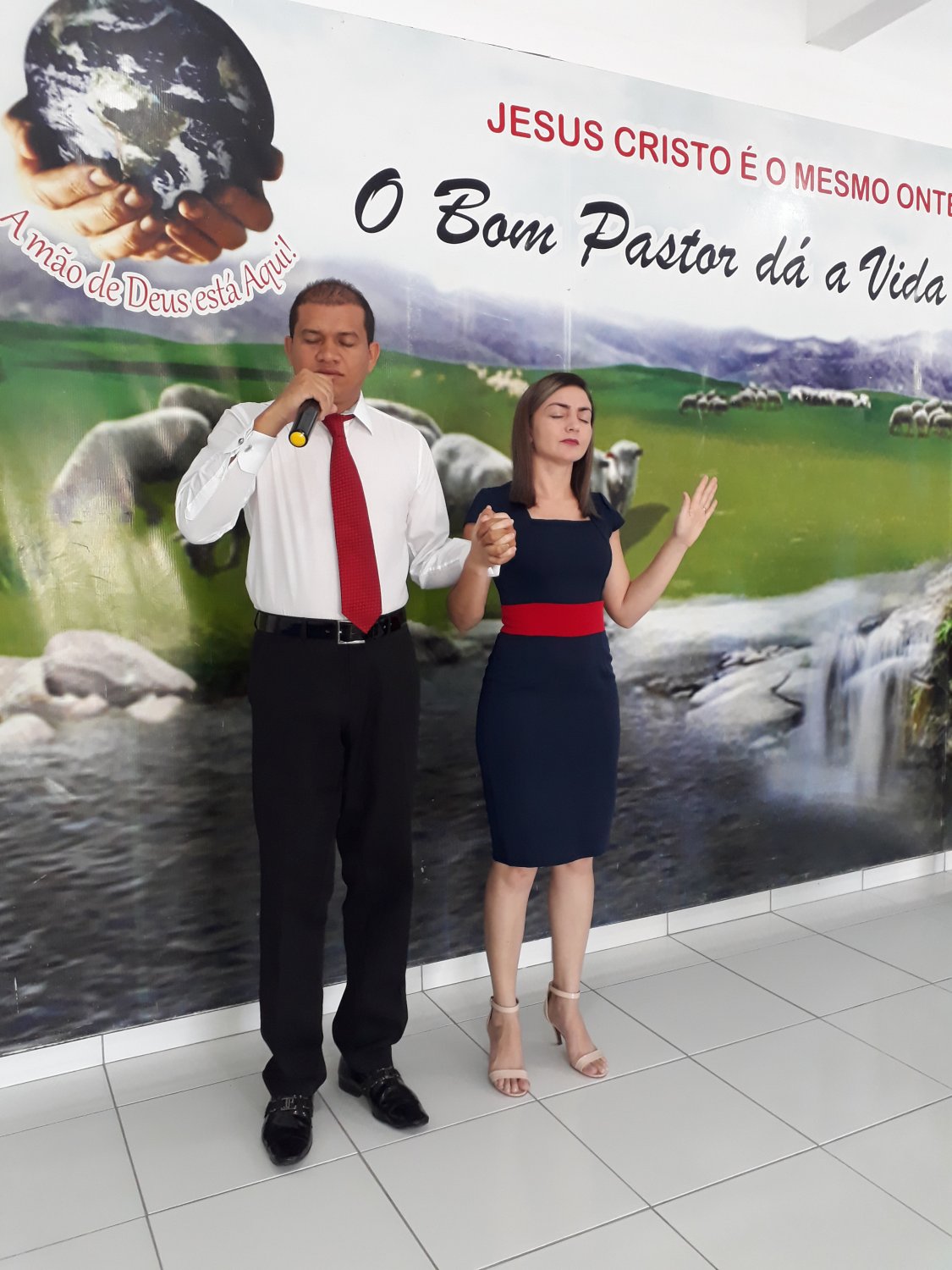 Pastora de igreja caiu na net pelada