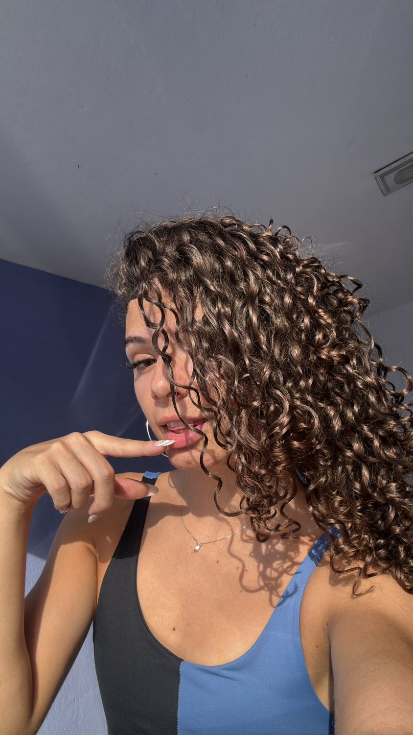 Ts Novinha Trans Nua