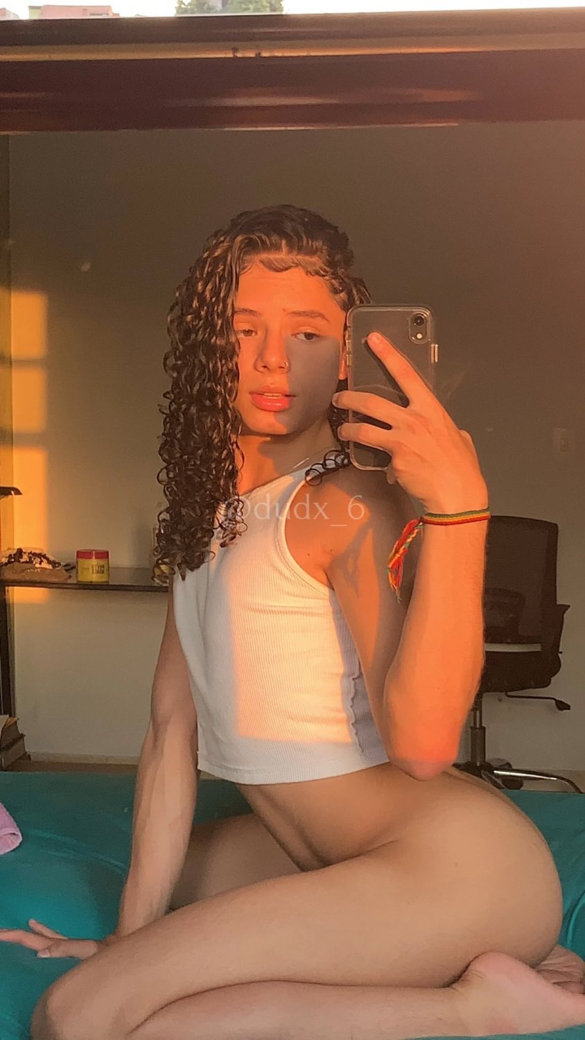 Ts Novinha Trans Nua